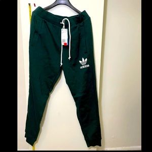 Adidas men sweat pant joggers size L